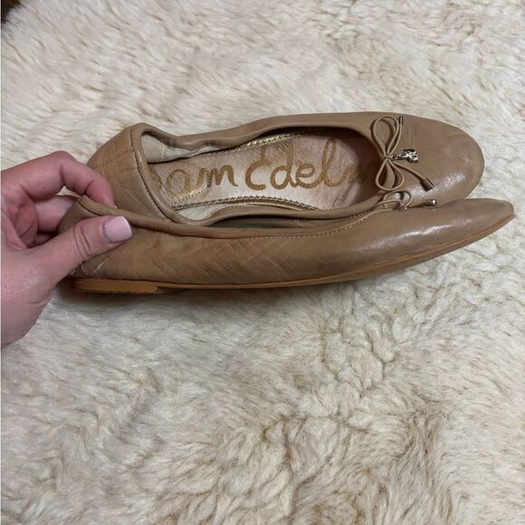 Sam Edelman Tan Loafers Comfortable Flats - Picture 2 of 8